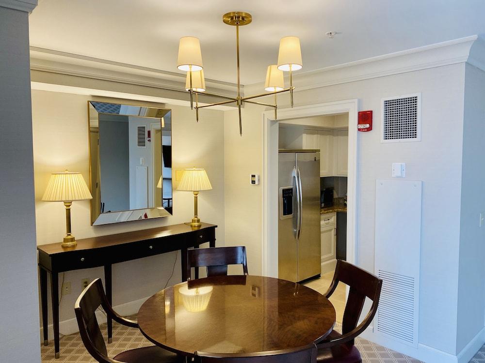 Hilton President Kansas Hotel 4*