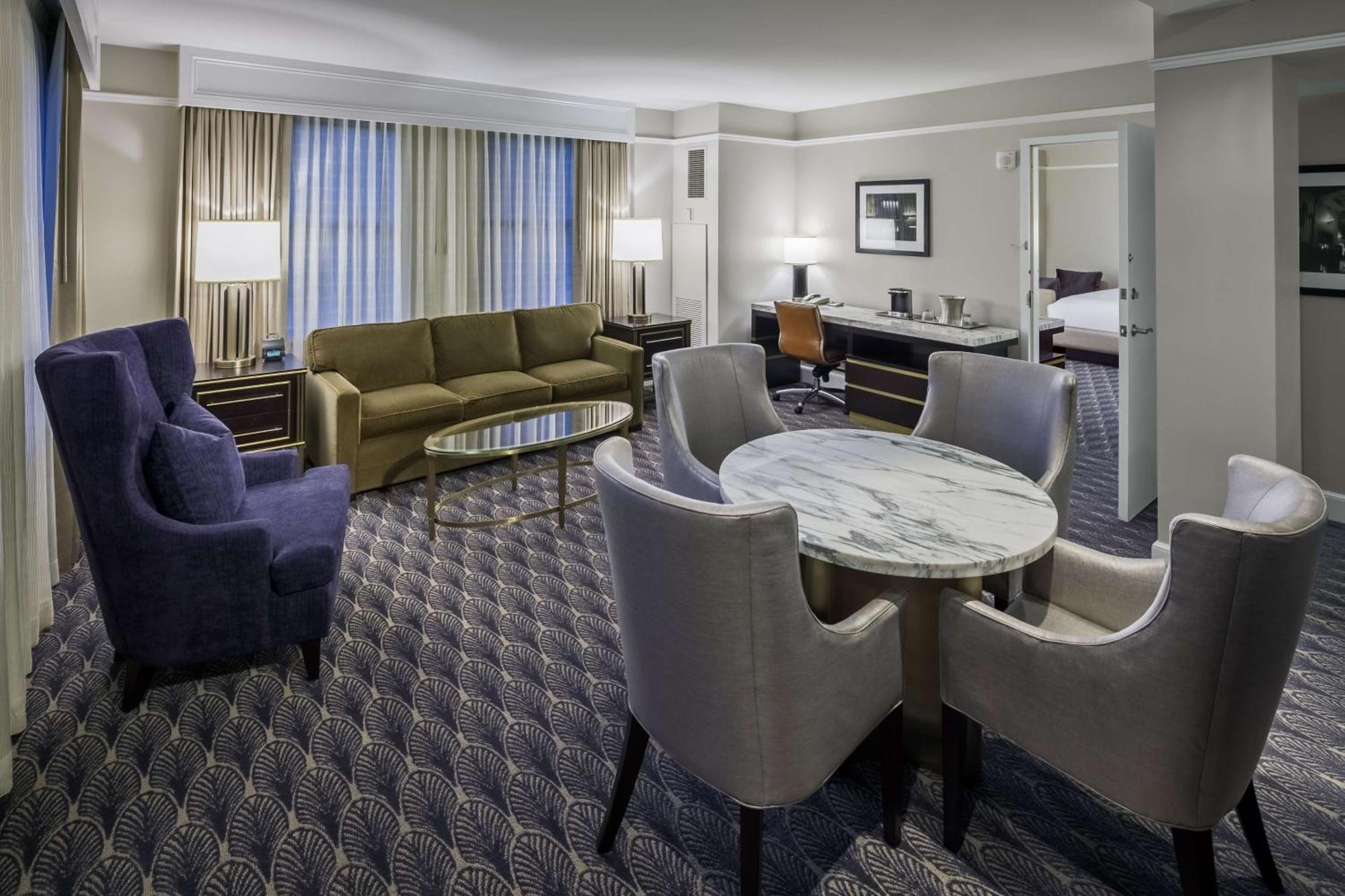 Hilton President Kansas